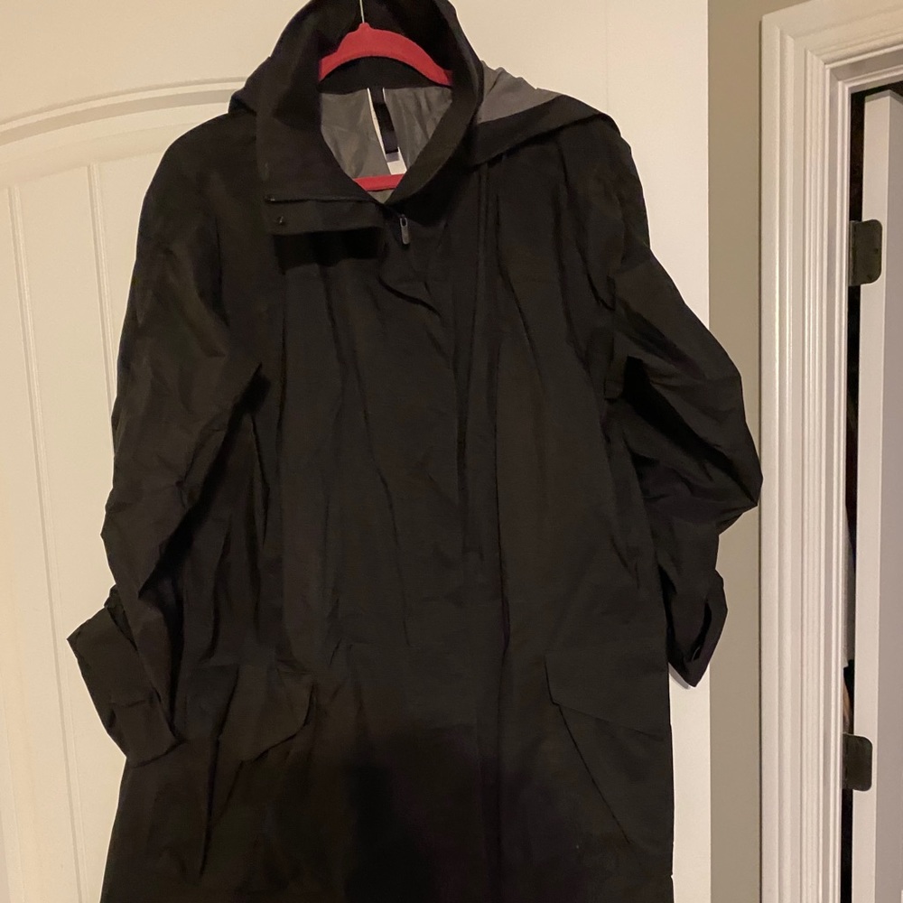 Lululemon coat